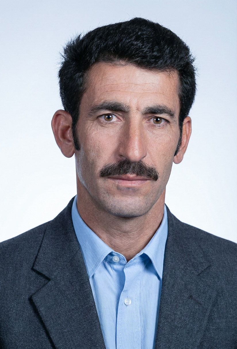 حسین اکبری