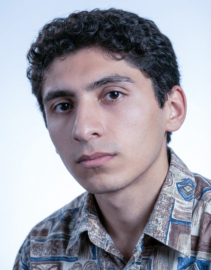 منوچهر اکسیری فرد